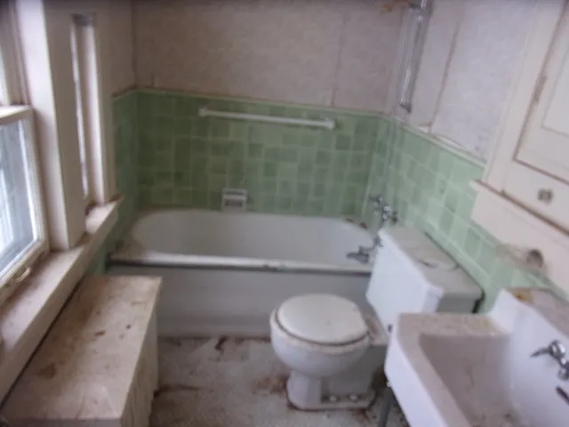 $43,500 | 1595 West Macon Street, Decatur, IL 62522