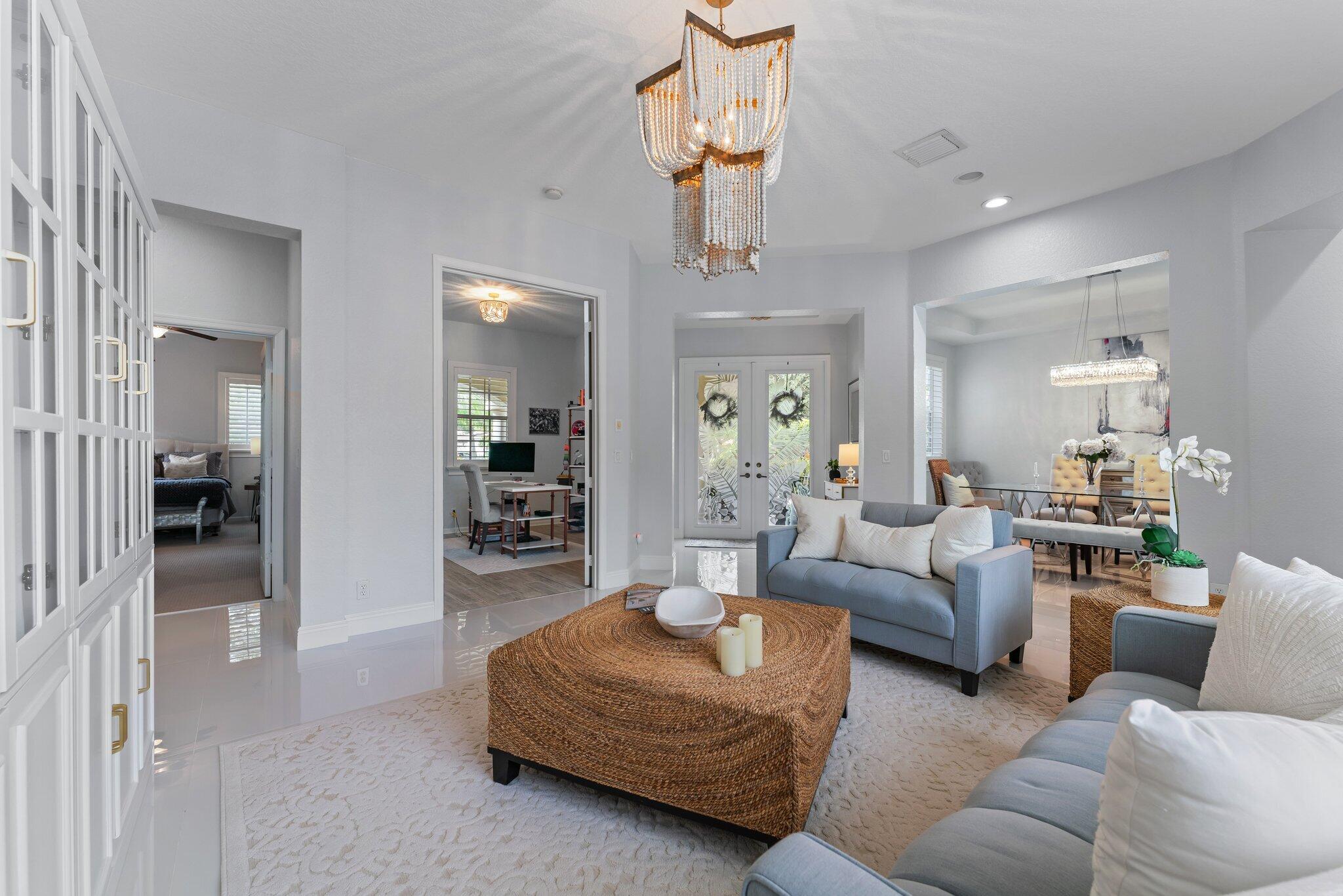 108 Via Azurra Jupiter, FL 33458 - Photo 13 of 78 Living Room