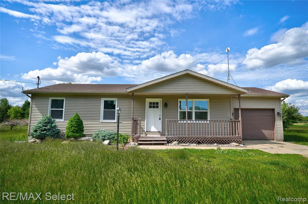 4176 Tyrrell Road Owosso, MI 48867 - Photo 1 of 28