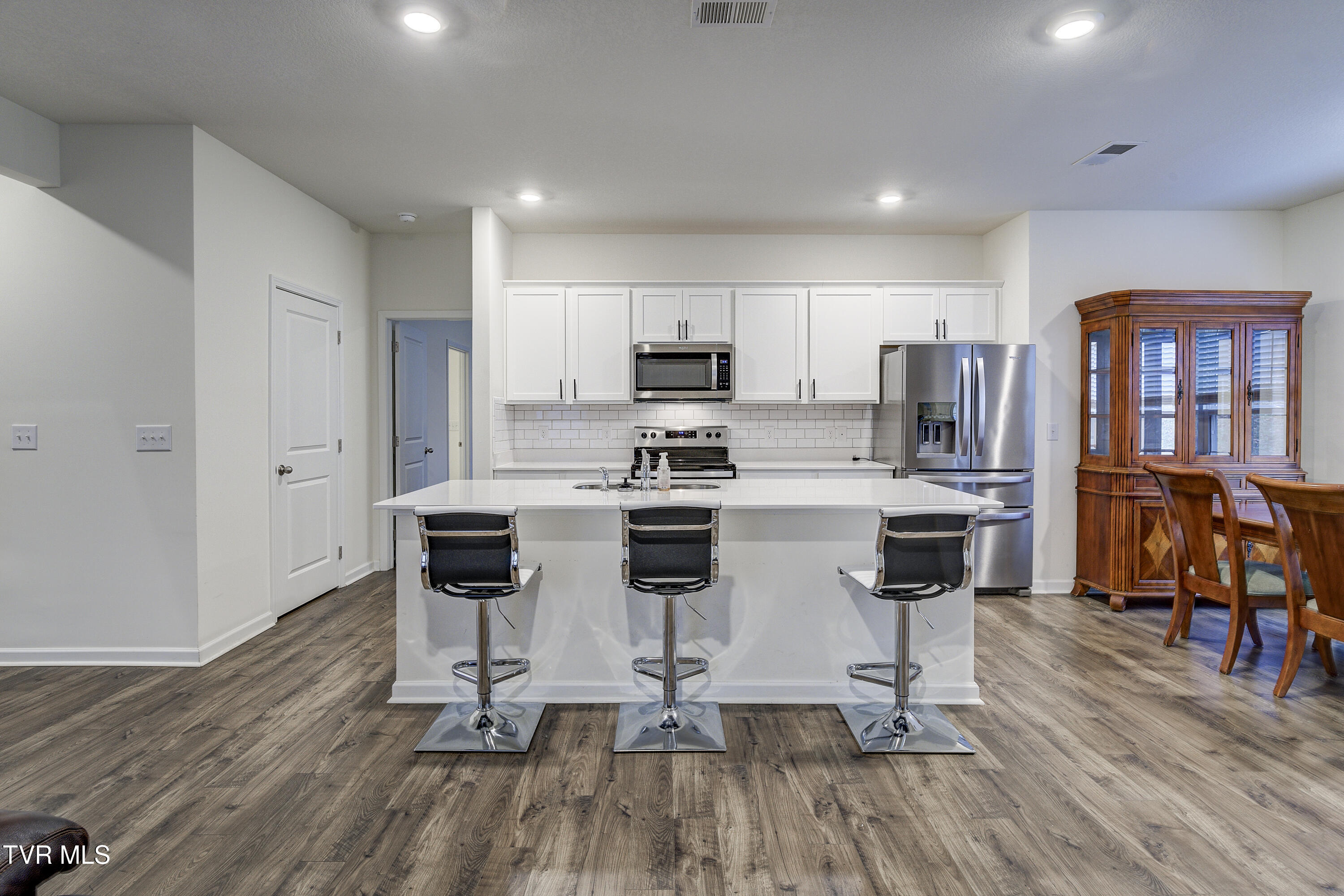 2472 Bridgeforth Crossing Kingsport, TN 37664 - Photo 13 of 69 Bridgeforth-10