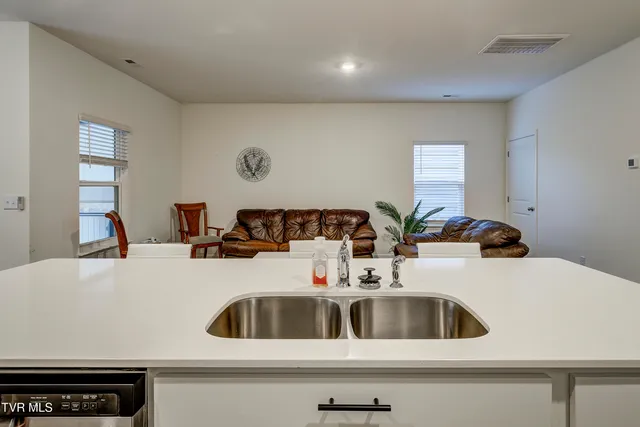 $392,700 | 2472 Bridgeforth Crossing, Kingsport, TN 37664