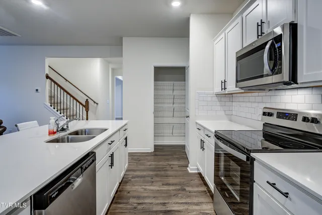 $392,700 | 2472 Bridgeforth Crossing, Kingsport, TN 37664