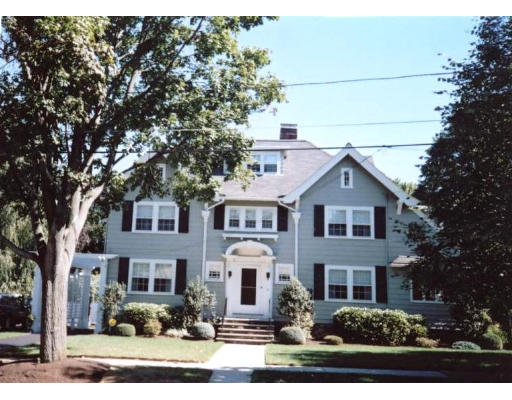 21 Garfield Road Melrose, MA 02176 - Photo 1 of 11 Gallery Image 1
