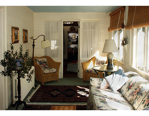 21 Garfield Road Melrose, MA 02176 - Photo 2 of 11 Gallery Image 2