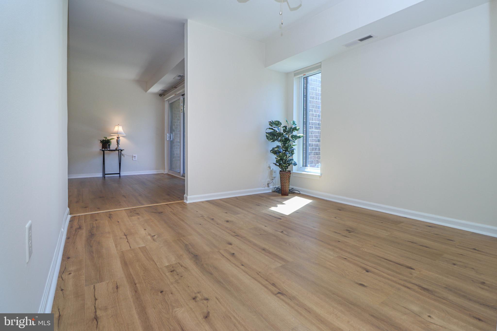 140 Georgetown Road, Unit 10 Annapolis, MD 21403 - Photo 14 of 43 Formal Dining or Flex Space