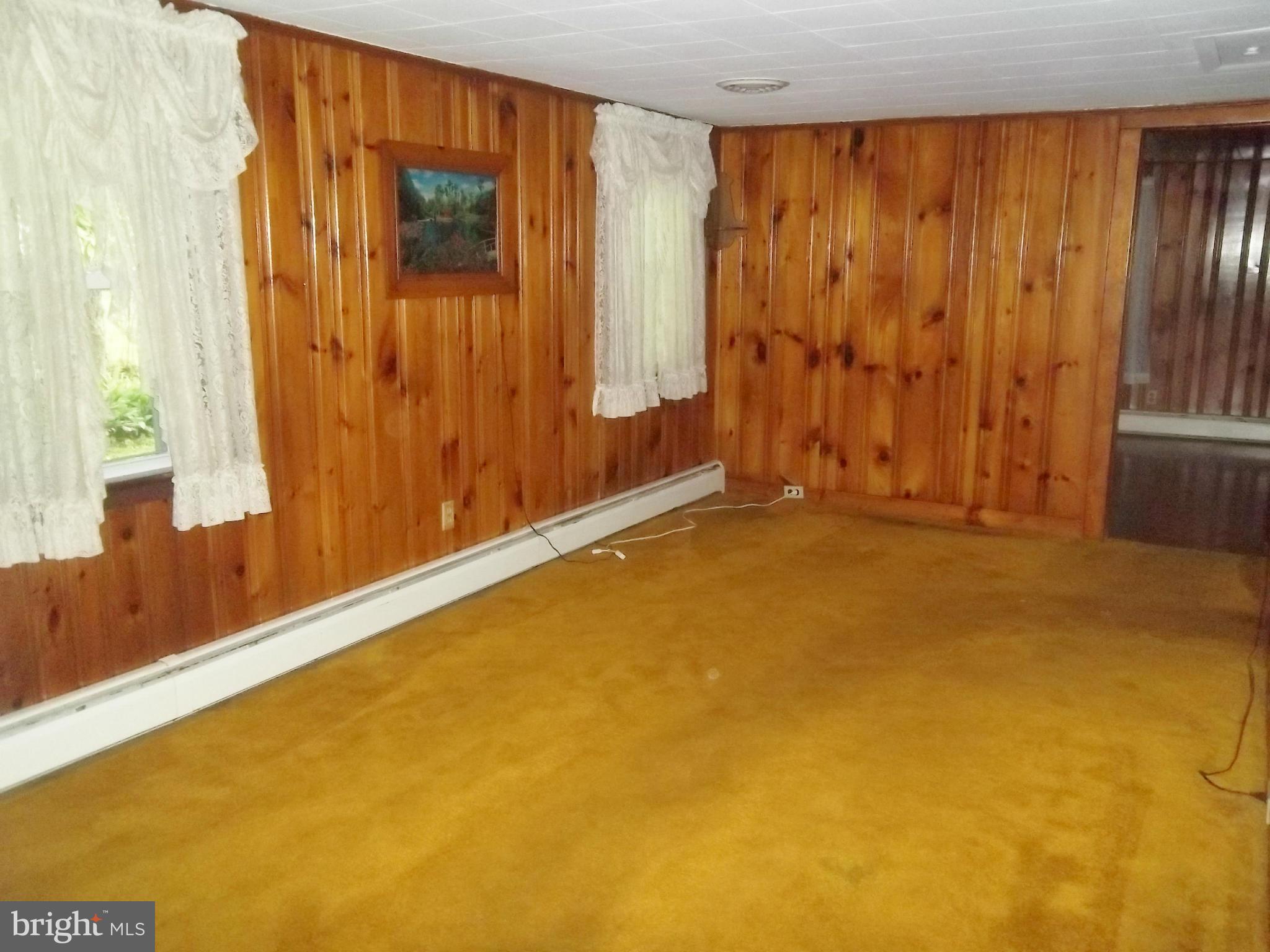 315 Woody Brown Road Rising Sun, MD 21911 - Photo 11 of 26 Living Room