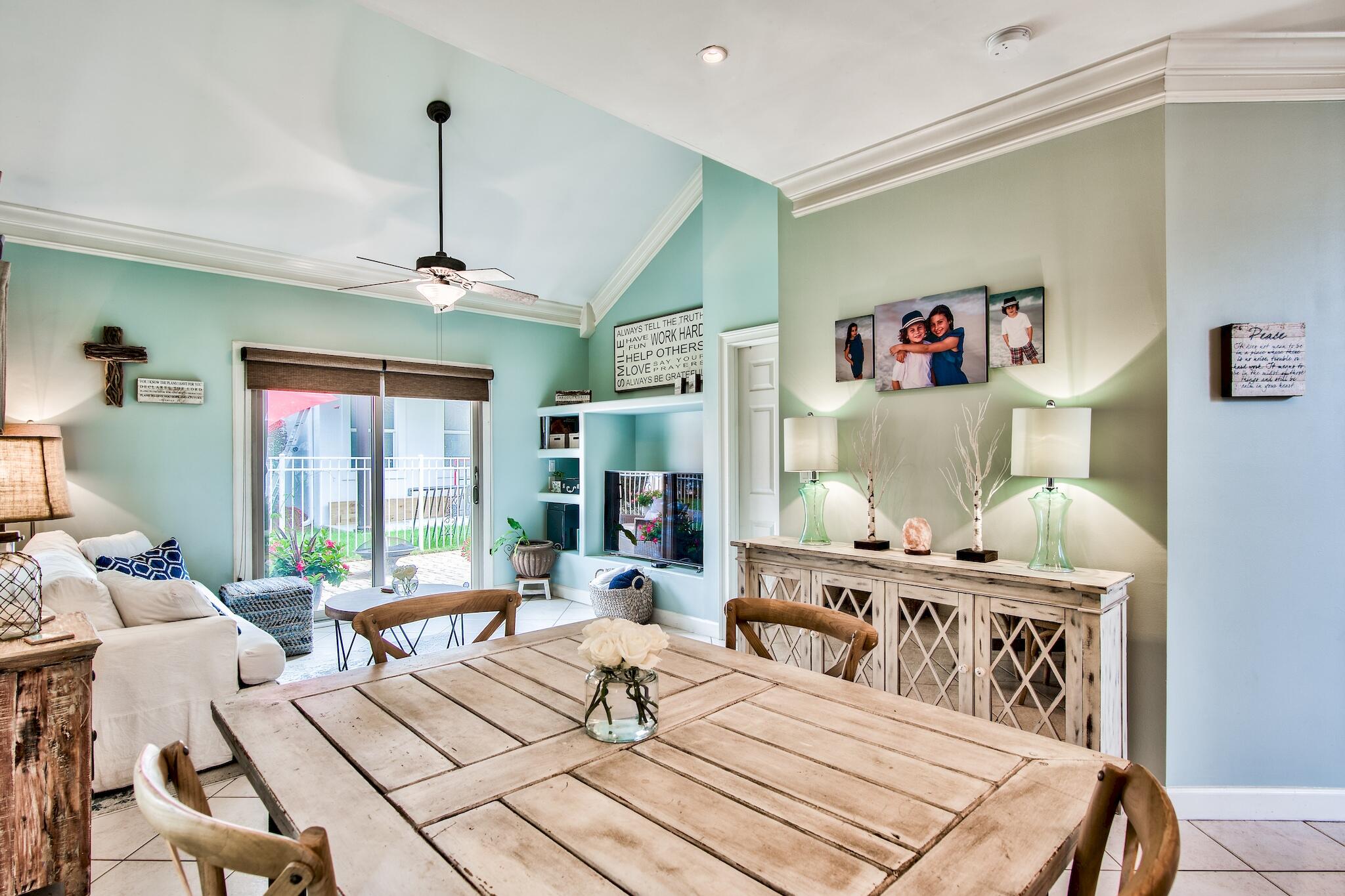 247 Inverrary Drive Destin, FL 32541 - Photo 5 of 16 Dinning