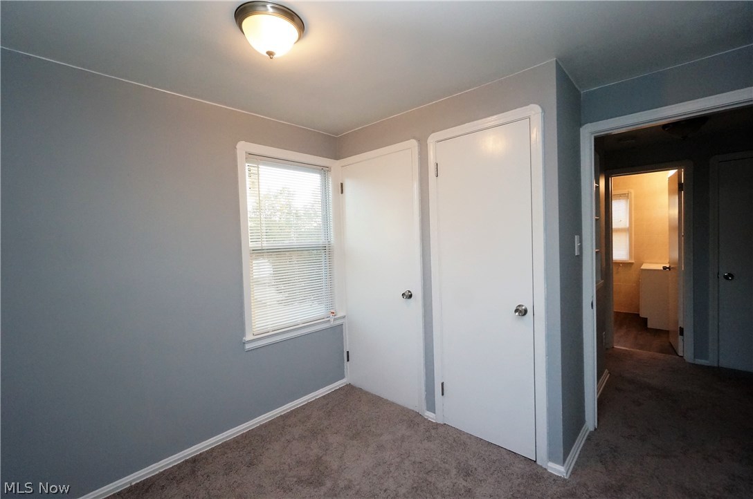 4063 Linnell Road Cleveland, OH 44121 - Photo 23 of 35