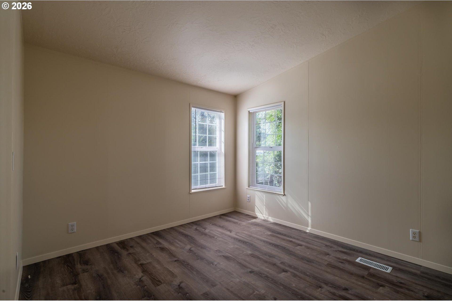 63583 Grand Road Coos Bay, OR 97420 - Photo 8 of 24 Bedroom