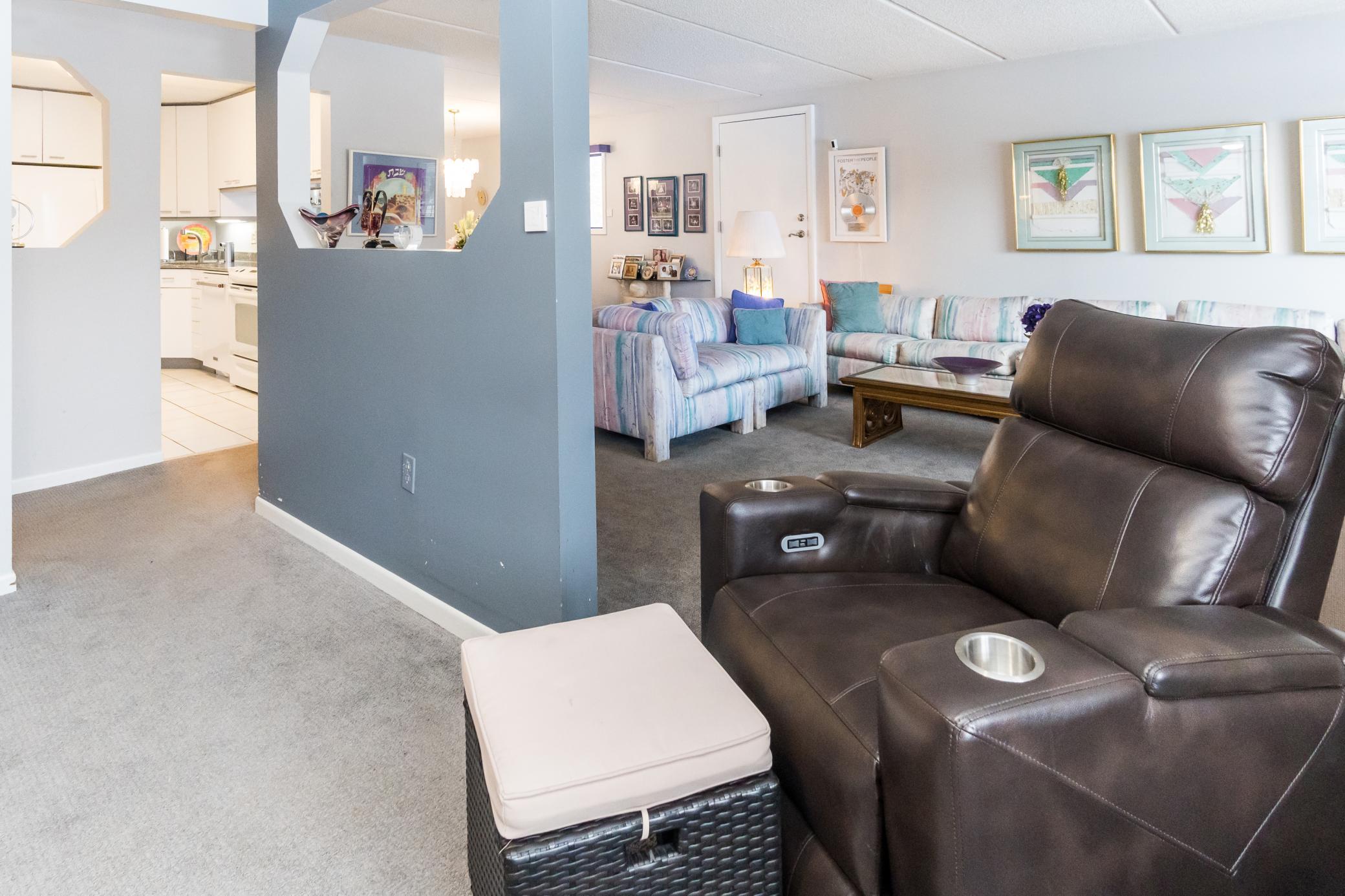 10411 Cedar Lake Road, Unit 301 Minnetonka, MN 55305 - Photo 11 of 46