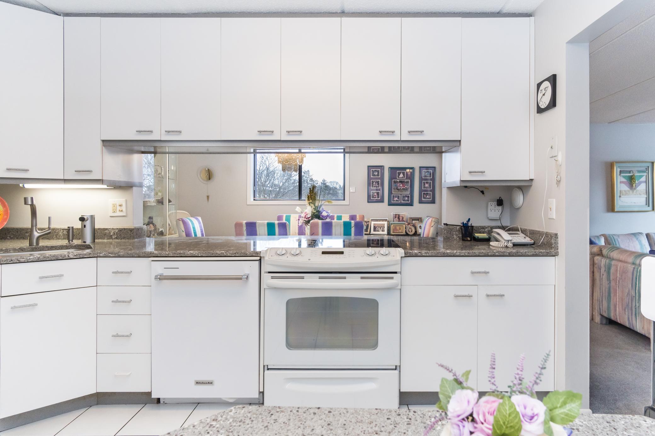 10411 Cedar Lake Road, Unit 301 Minnetonka, MN 55305 - Photo 14 of 46