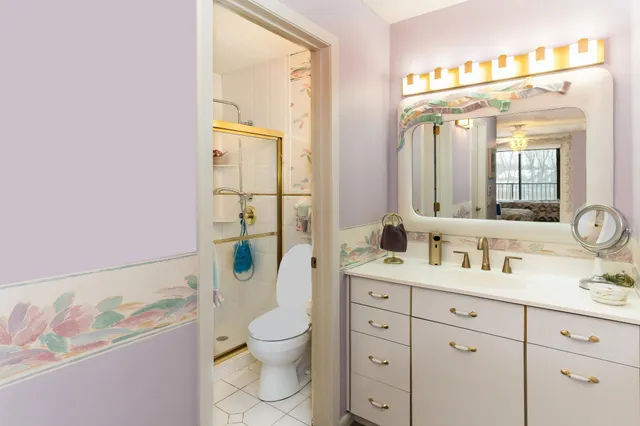 $249,000 | 10411 Cedar Lake Road, Unit 301, Minnetonka, MN 55305