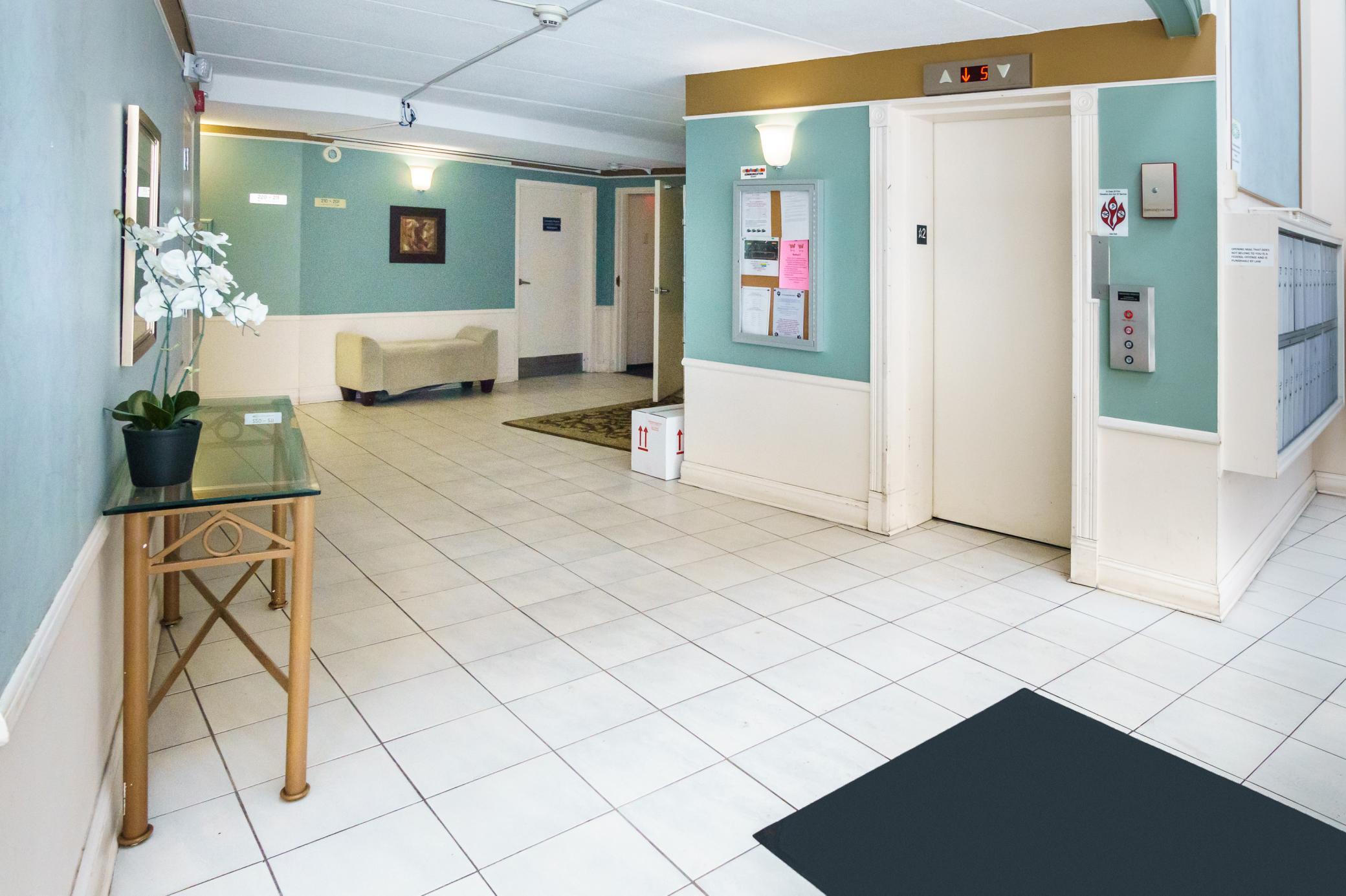 10411 Cedar Lake Road, Unit 301 Minnetonka, MN 55305 - Photo 36 of 46