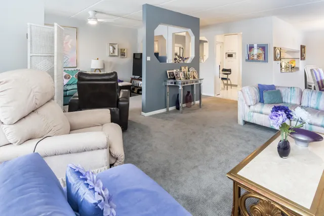 $249,000 | 10411 Cedar Lake Road, Unit 301, Minnetonka, MN 55305