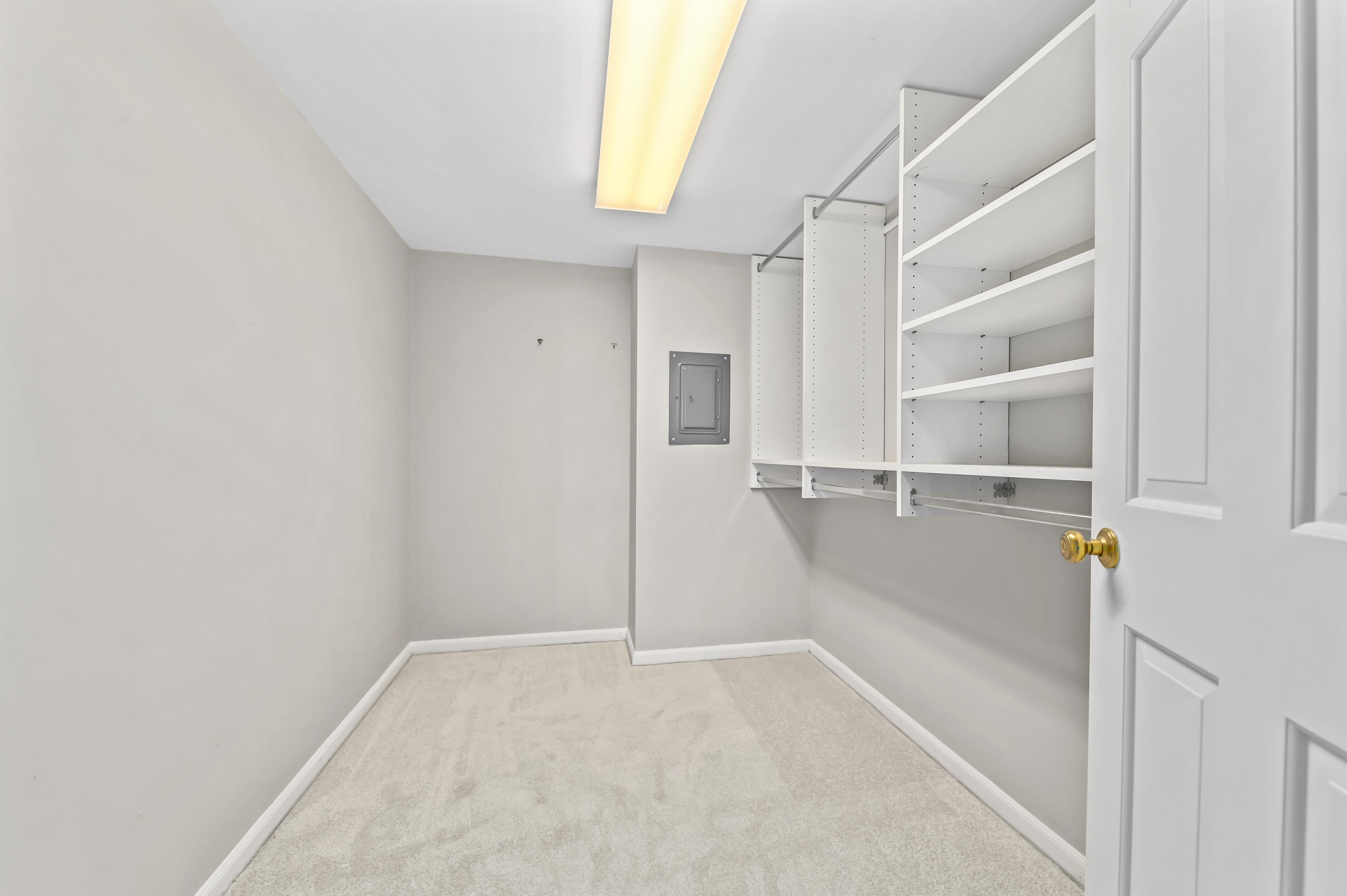 13335 Watertown Plank Road, Unit 211 Elm Grove, WI 53122 - Photo 20 of 29 EUP_9801