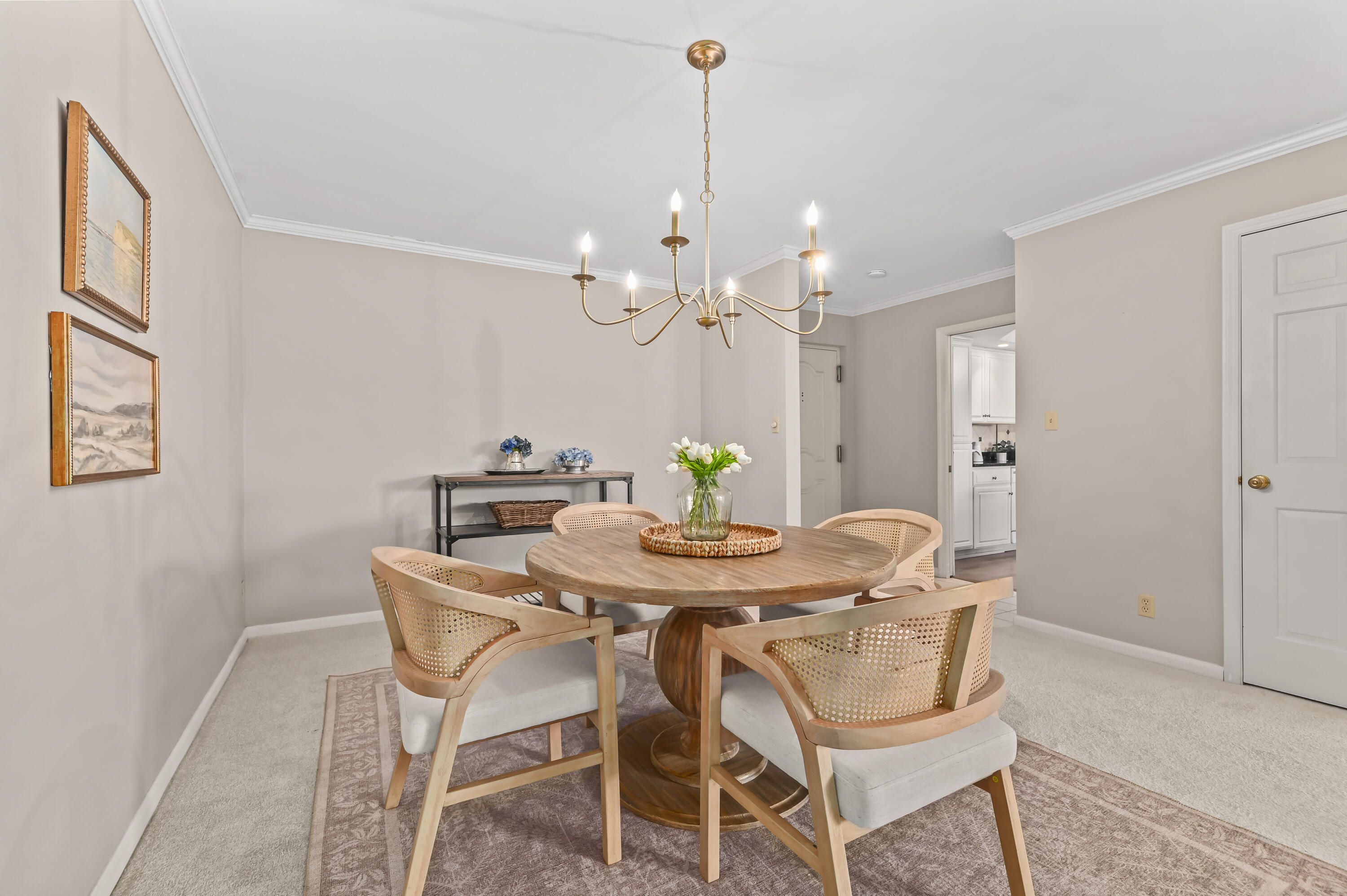 13335 Watertown Plank Road, Unit 211 Elm Grove, WI 53122 - Photo 9 of 29 EUP_9680