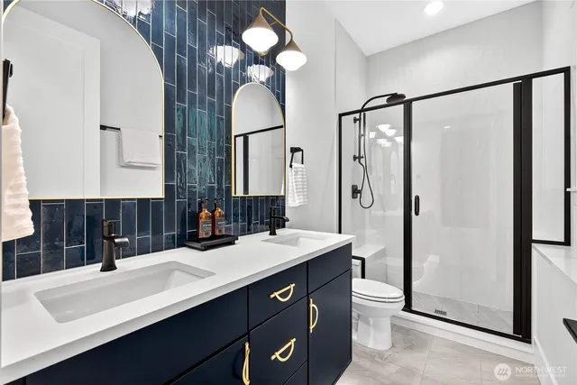 $4,799,888 | 1642 205th Place Northeast, Sammamish, WA 98074