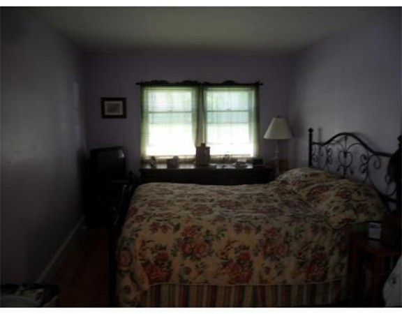 29 Leland Road North Reading, MA 01864 - Photo 8 of 17 Gallery Image 8