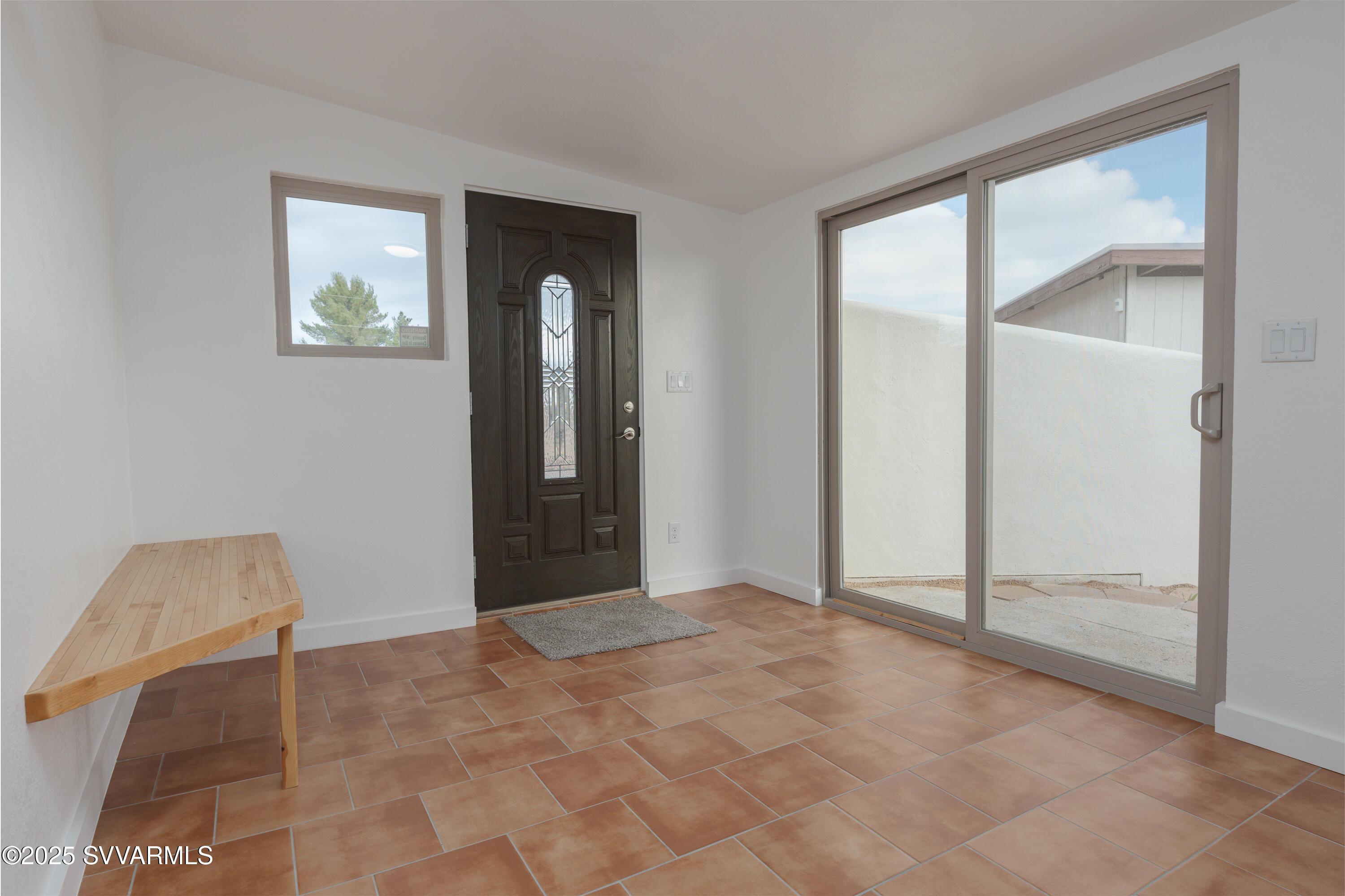 4875 East Mallard Drive Rimrock, AZ 86335 - Photo 12 of 36 an empty room with window