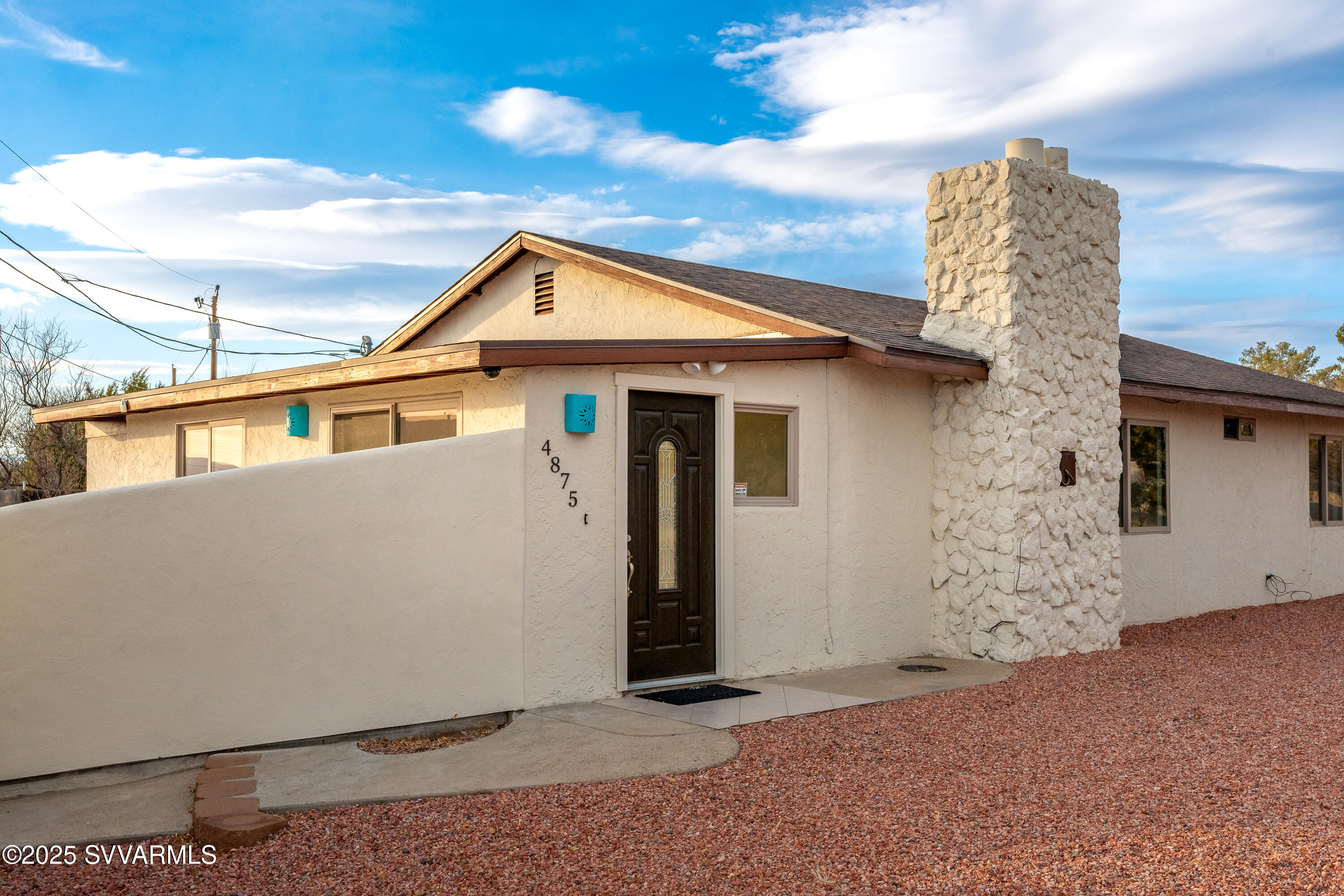 4875 East Mallard Drive Rimrock, AZ 86335 - Photo 10 of 36 a front view of a house