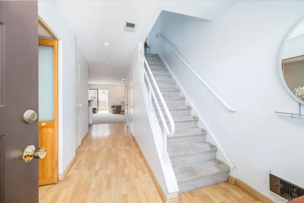 $625,000 | 100 Daly Boulevard, Unit 2005, Oceanside, NY 11572