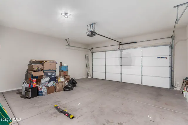 $305,000 | 1080 West Paradise Place, Casa Grande, AZ 85122