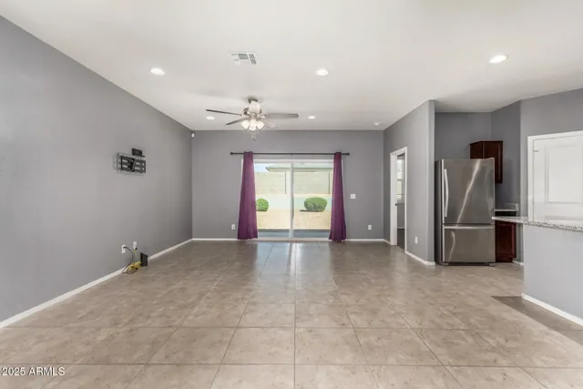 $305,000 | 1080 West Paradise Place, Casa Grande, AZ 85122