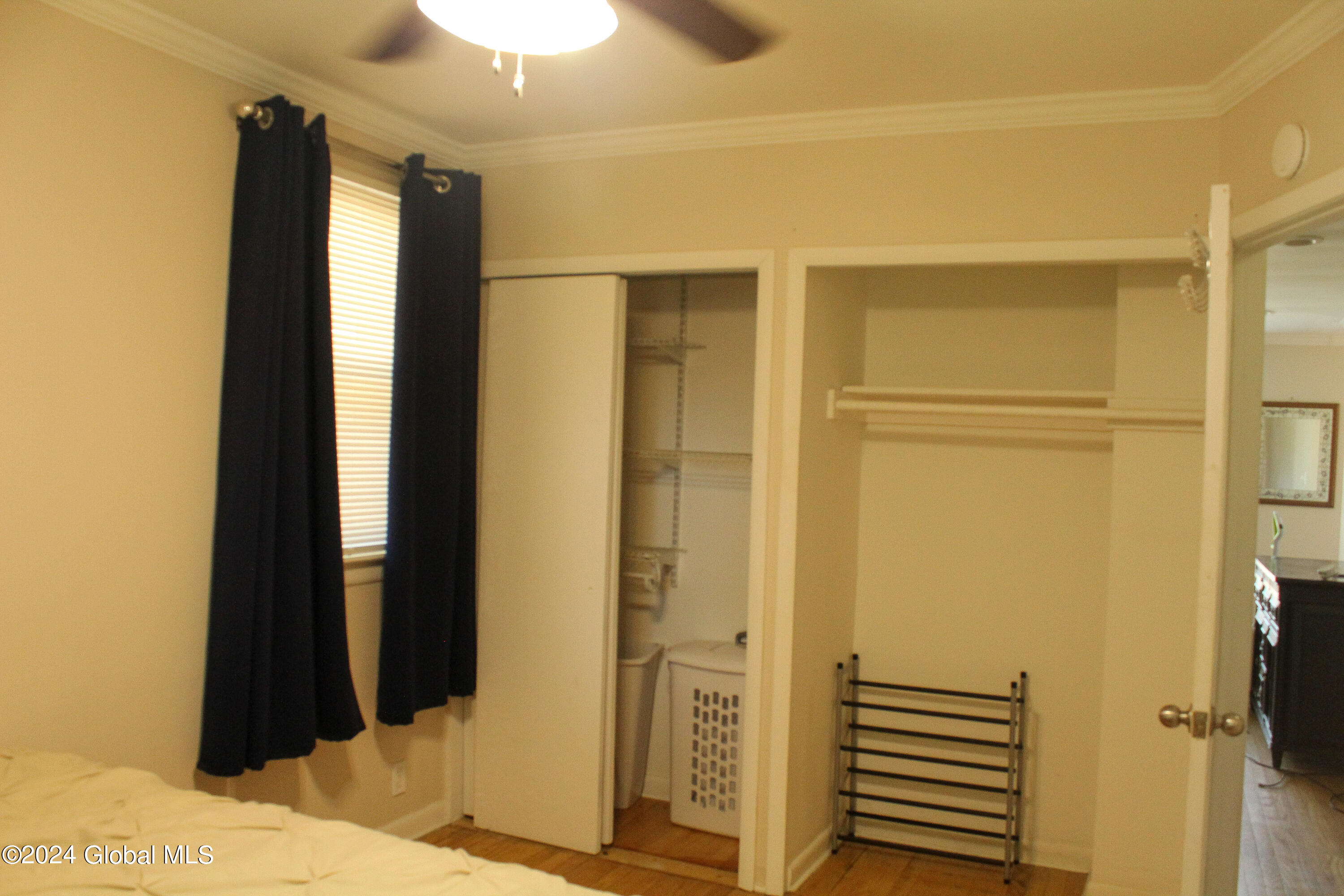 309 Manchester Road Schenectady, NY 12304 - Photo 11 of 17 IMG_3081