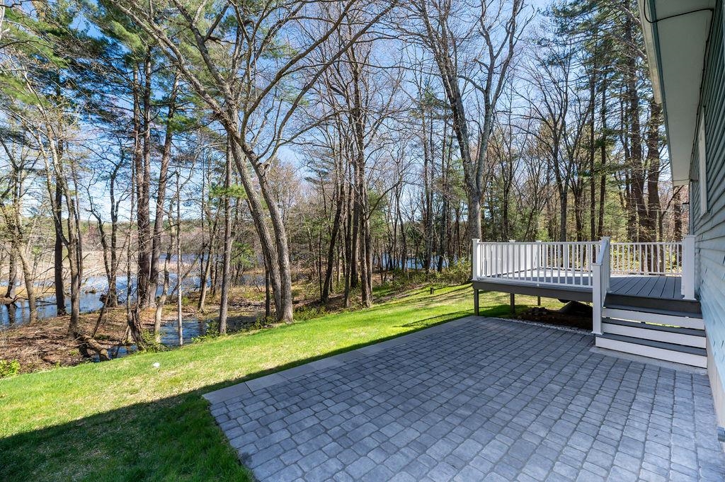 40 Pinewood Road Hudson, NH 03051 - Photo 19 of 19