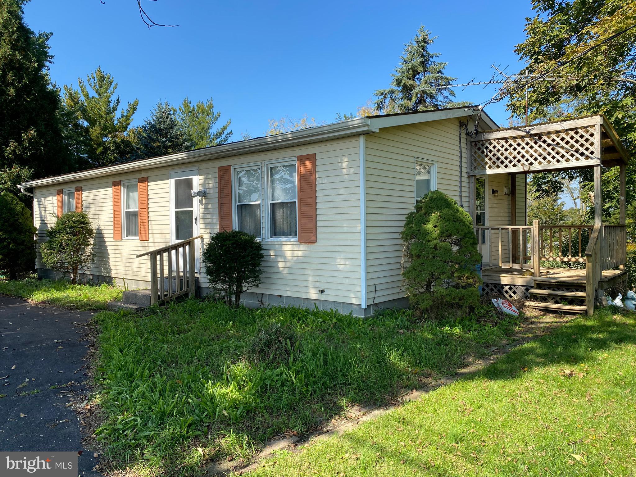 17 Commons Road Kutztown, PA 19530 - Photo 1 of 10 Gallery Image 1