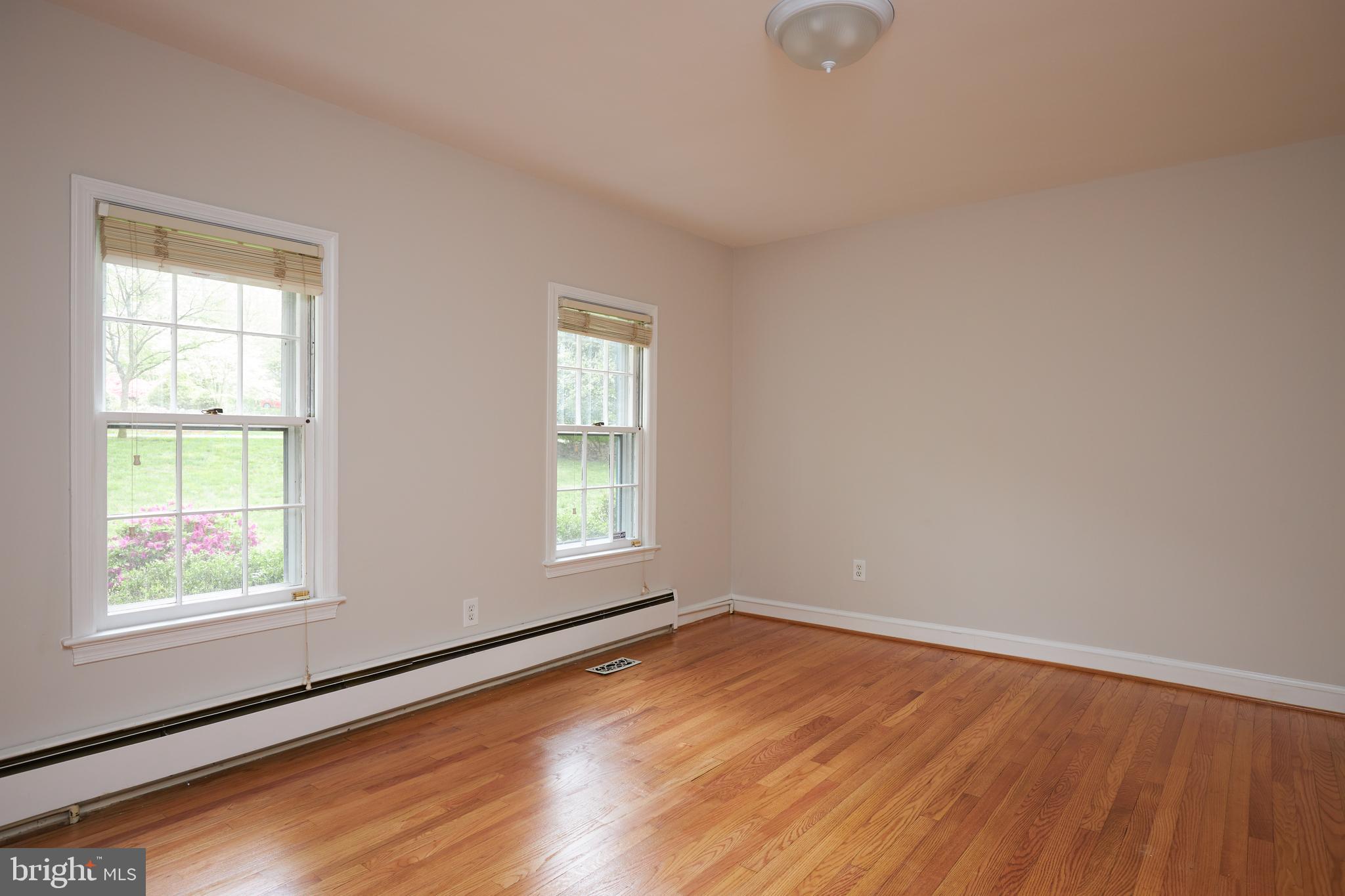 9919 Meriden Road Potomac, MD 20854 - Photo 22 of 48 Gallery Image 22