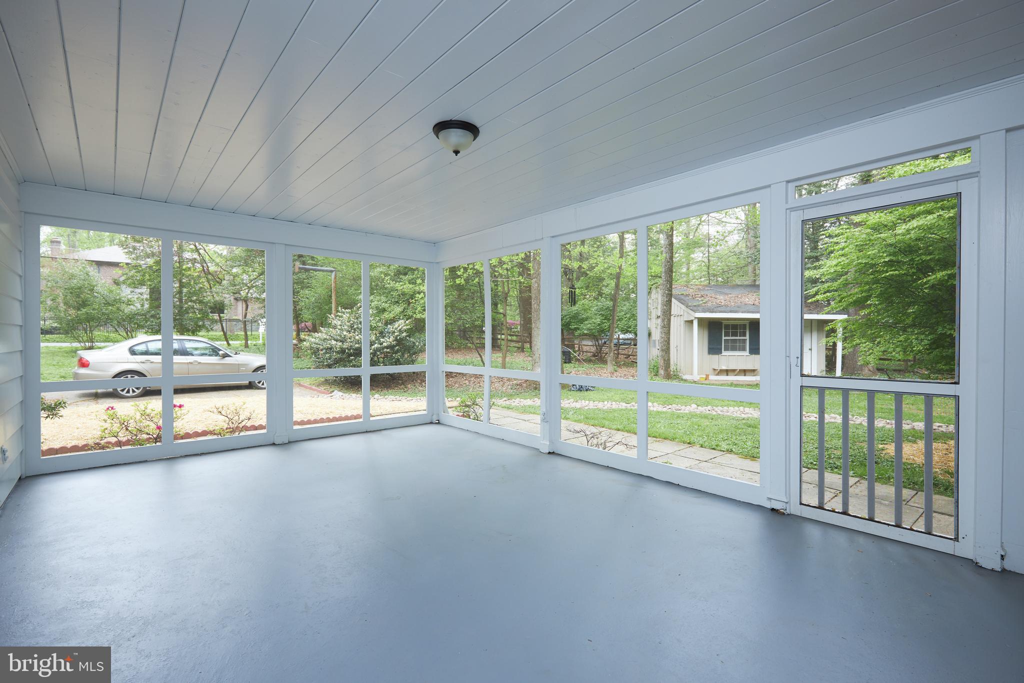 9919 Meriden Road Potomac, MD 20854 - Photo 39 of 48 Gallery Image 39