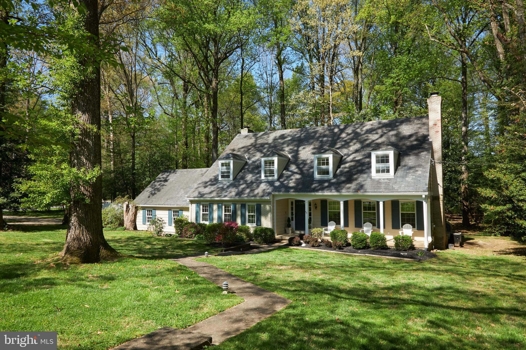 9919 Meriden Road Potomac, MD 20854 - Photo 47 of 48 Gallery Image 47