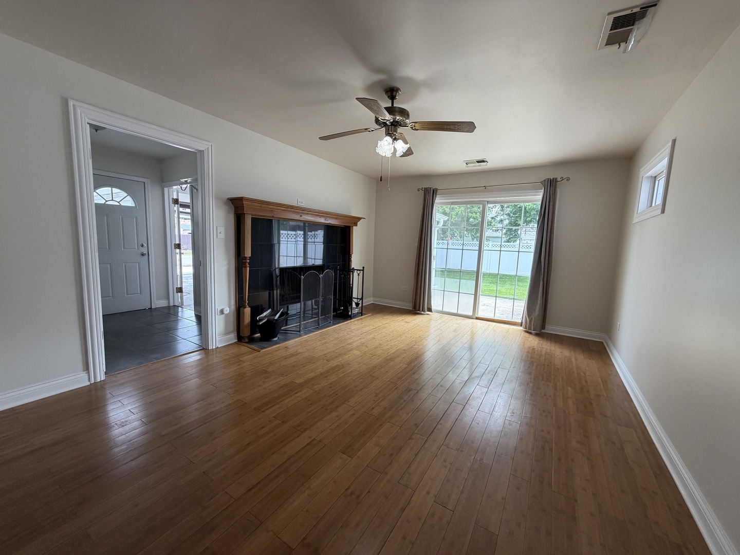 10801 Oak Avenue Chicago Ridge, IL 60415 - Photo 14 of 36 Gallery Image 14