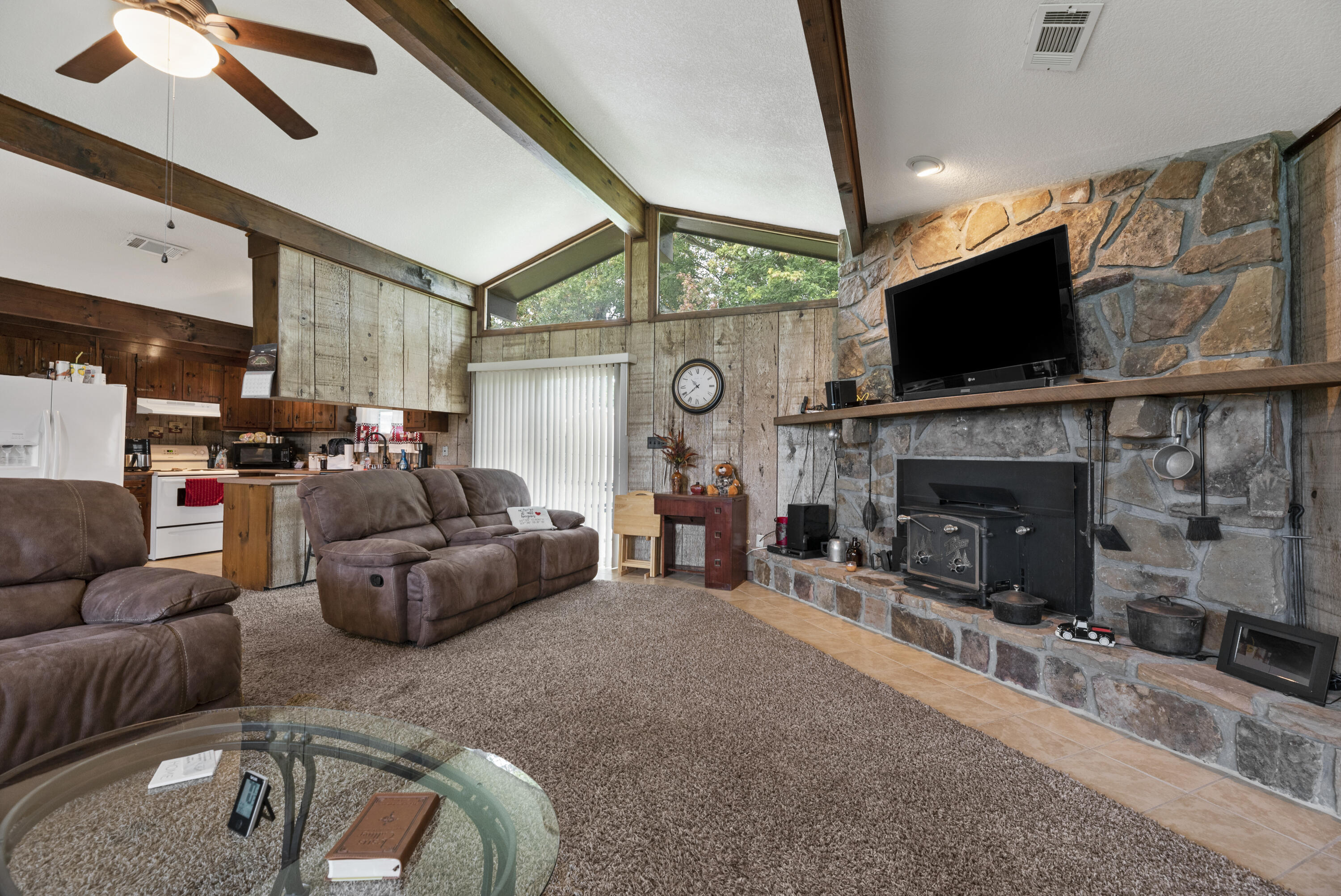 132 South Cunningham Road Seymour, TN 37865 - Photo 3 of 20 DSC_5876