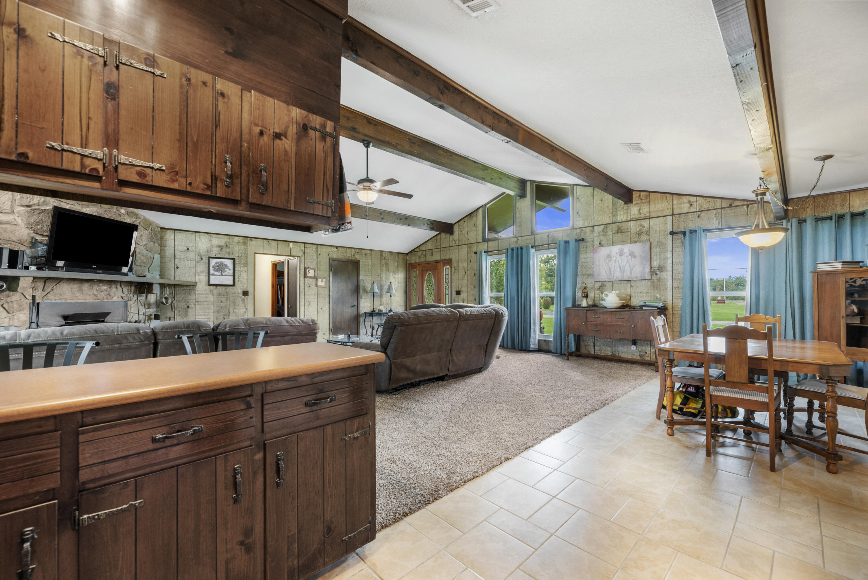132 South Cunningham Road Seymour, TN 37865 - Photo 7 of 20 DSC_5861