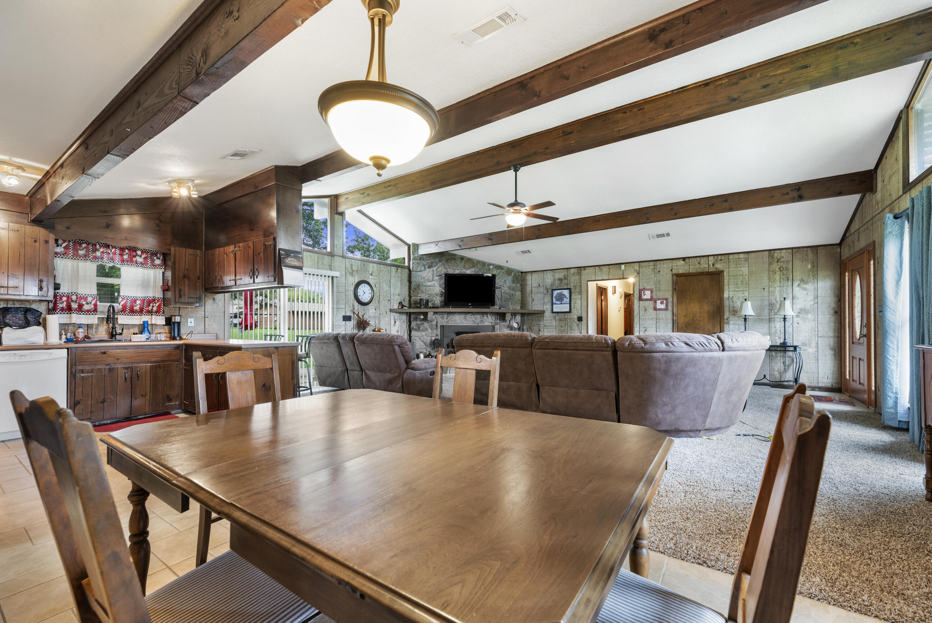 132 South Cunningham Road Seymour, TN 37865 - Photo 8 of 20 DSC_5866