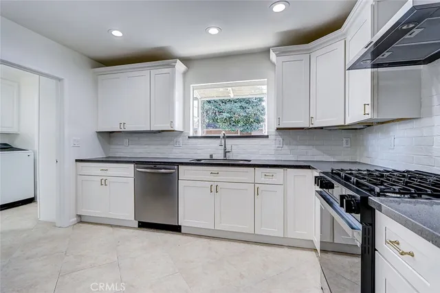 $899,000 | 13913 Spinning Avenue, Gardena, CA 90249