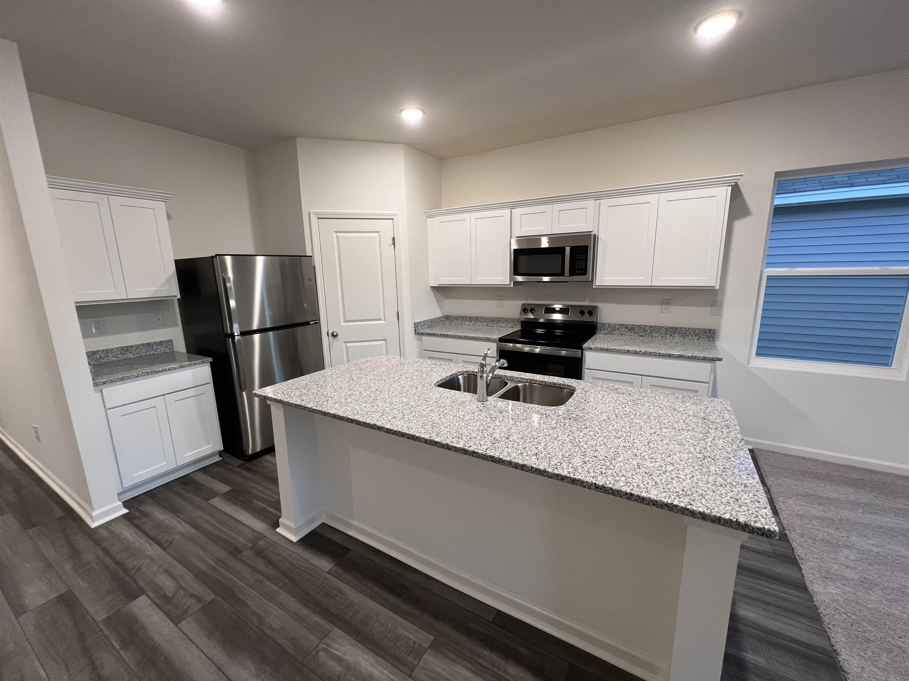 348 Azimuth Drive Conway, SC 29526 - Photo 6 of 12