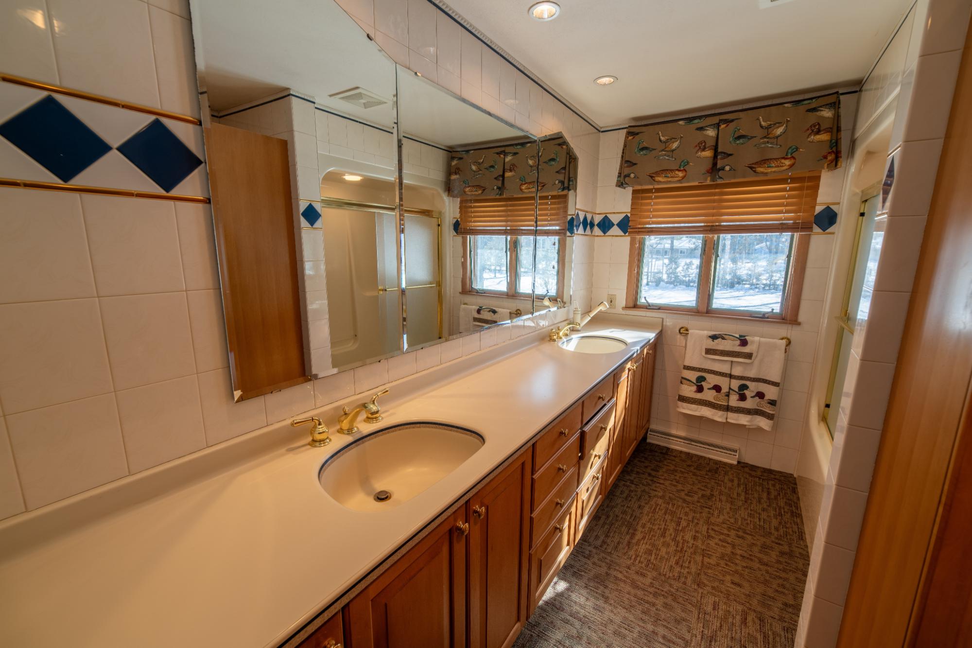 216 Spring Lake Road Rhinelander, WI 54501 - Photo 9 of 48 Gallery Image 9