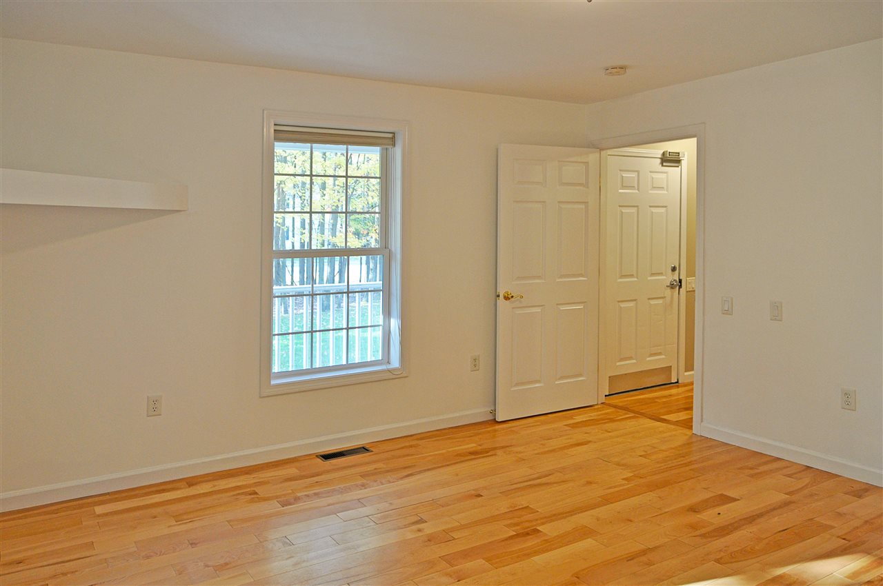 1029 Blakely Road Colchester, VT 05446 - Photo 16 of 36 Gallery Image 16