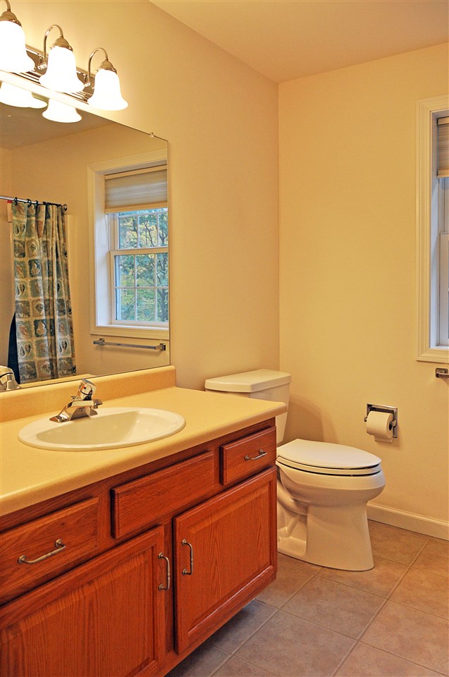 1029 Blakely Road Colchester, VT 05446 - Photo 27 of 36 Gallery Image 27