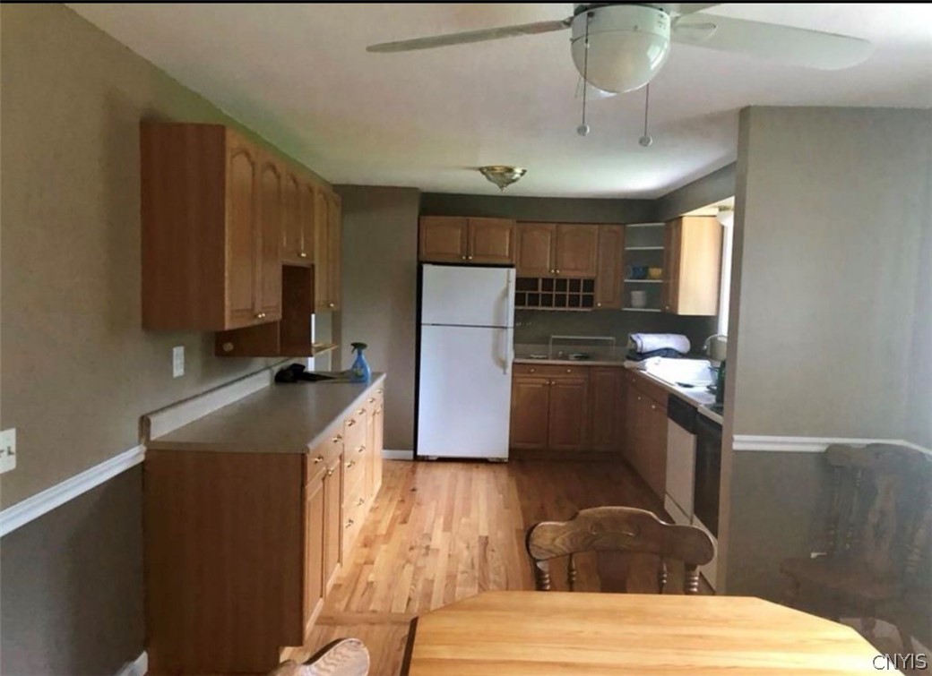7776 Thompson Road Cicero, NY 13212 - Photo 3 of 9