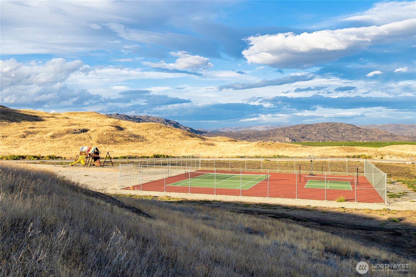 17 Vista Ridge Road Brewster, WA 98812 - Photo 38 of 40 a view of an ocean and beach