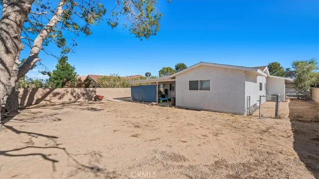 $2,300 | 14676 Coolglen Drive, Helendale, CA 92342