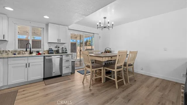 $2,300 | 14676 Coolglen Drive, Helendale, CA 92342