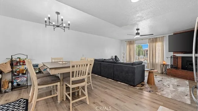 $2,300 | 14676 Coolglen Drive, Helendale, CA 92342