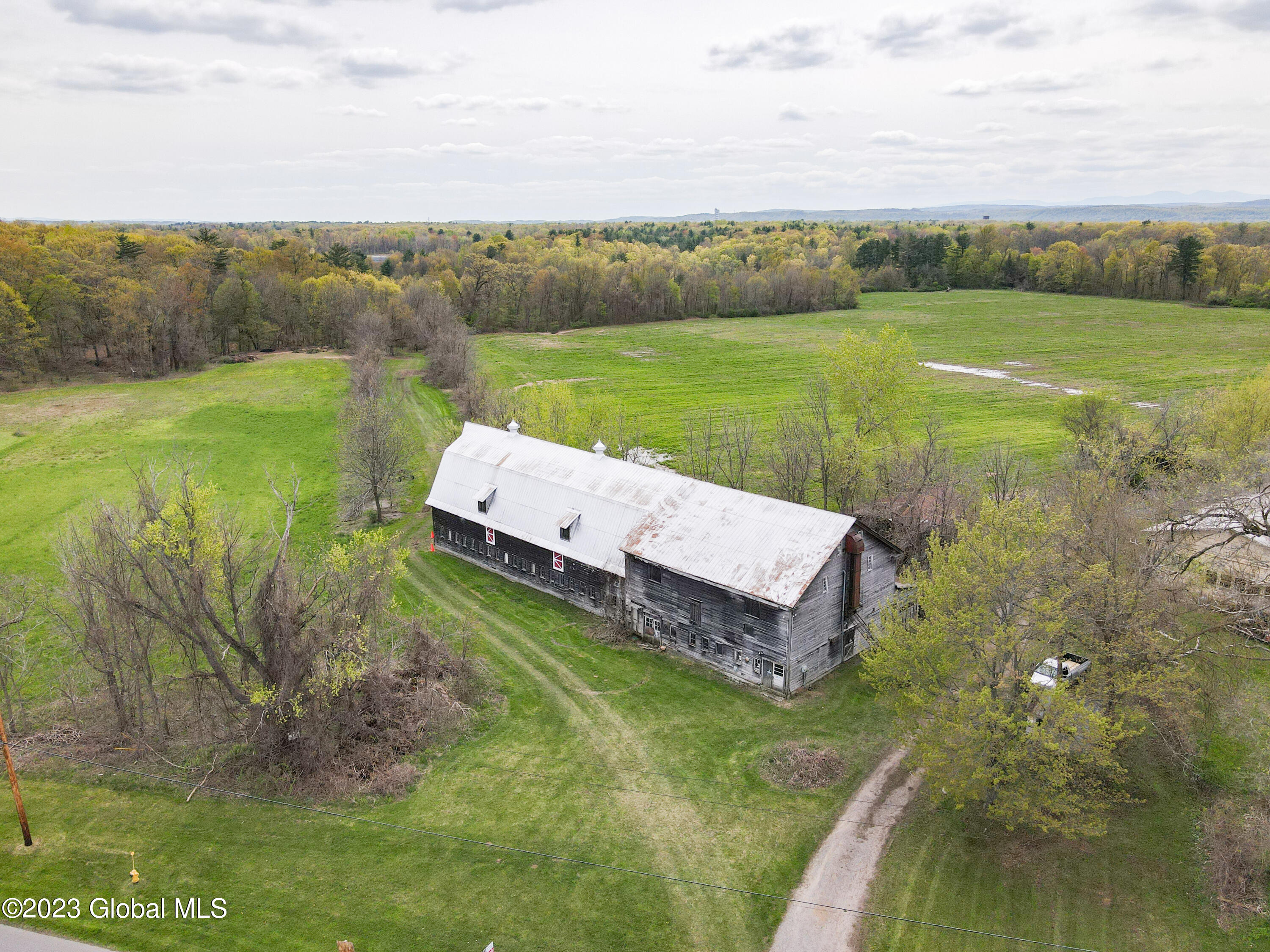 292 Clapper Road Bethlehem, NY 12158 - Photo 12 of 13 exterior