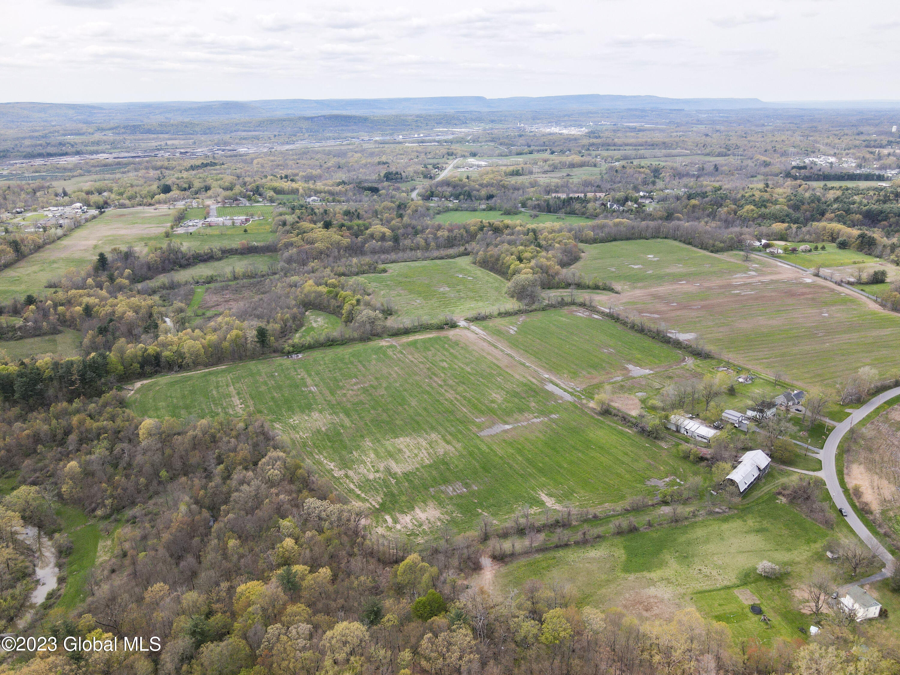 292 Clapper Road Bethlehem, NY 12158 - Photo 5 of 13 exterior