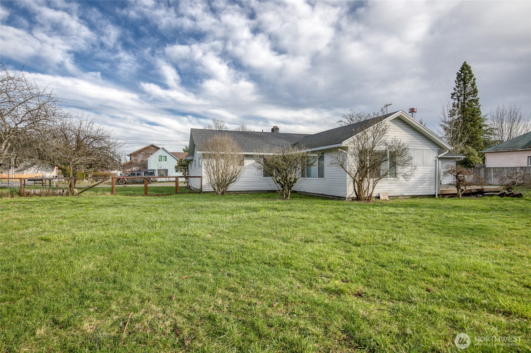 545 North 12th Street Elma, WA 98541 - Photo 32 of 35